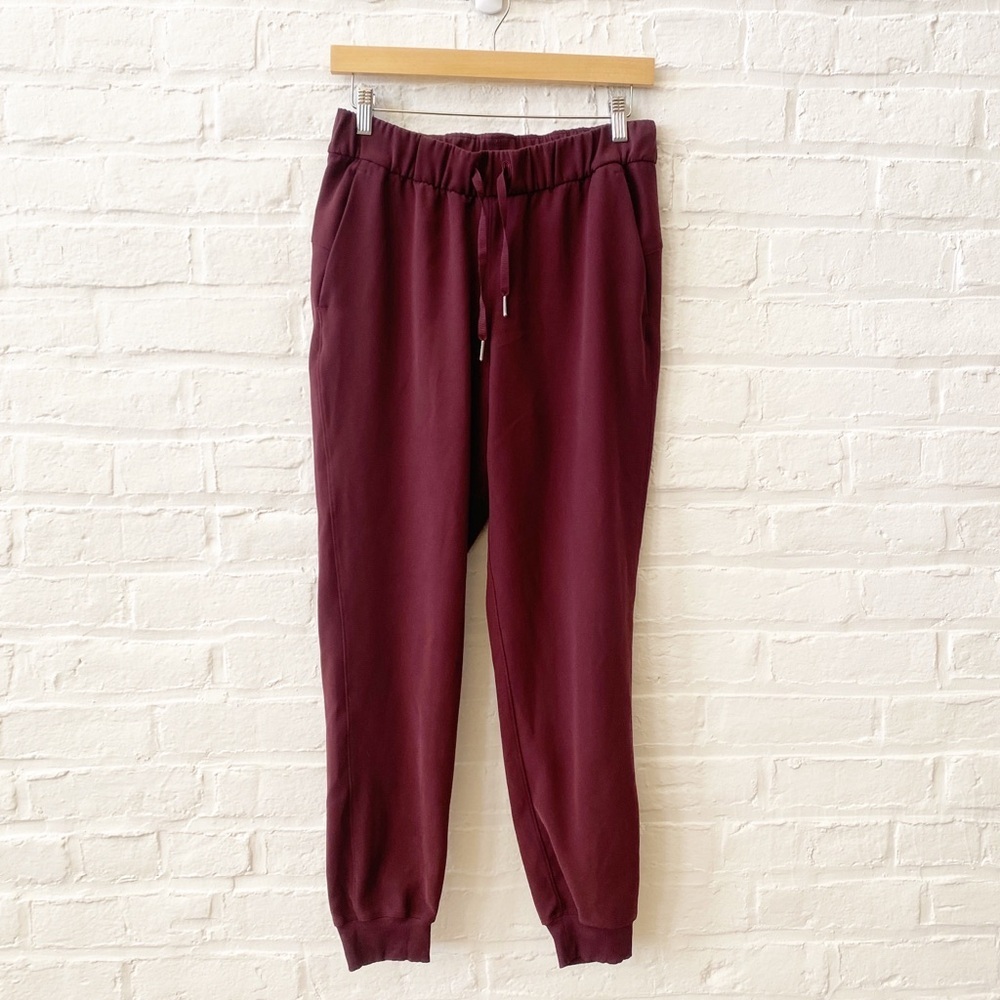 Lululemon || On the Fly Jogger Woven Burgundy Maroon 6